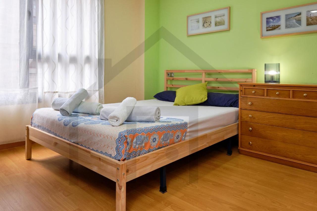 Loft En Oviedo - Ideal Para 3 Personas Eksteriør bilde