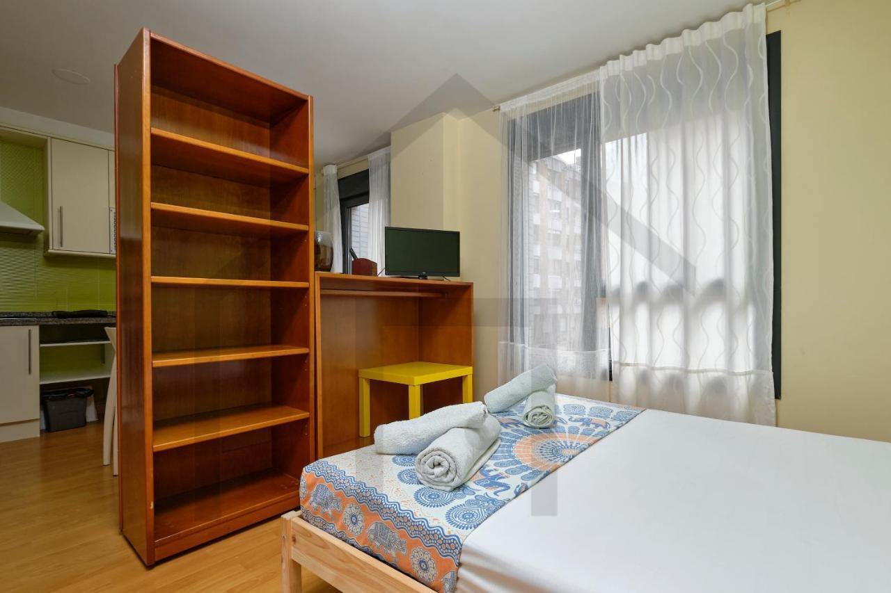 Loft En Oviedo - Ideal Para 3 Personas Eksteriør bilde